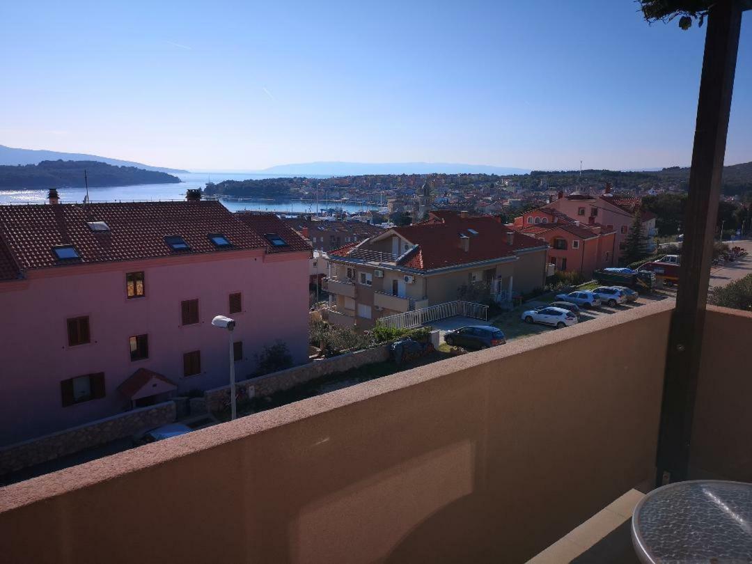 Panorama Sunset Apartments Cres Extérieur photo
